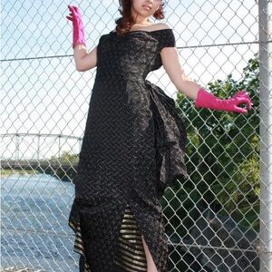 Vintage Elegant Black Off-Shoulder Gown